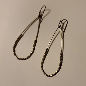 Elegant Silver Teardrop Dangling Earrings